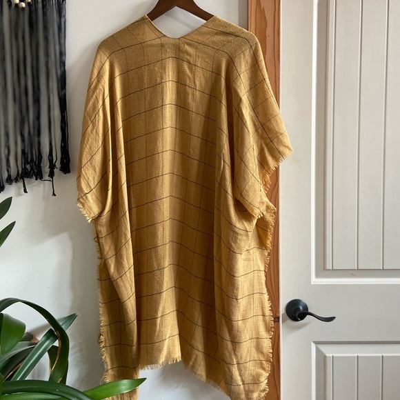 🔸 Maison Cinqcent 🔸 lightweight shawl - Picture 2 of 6